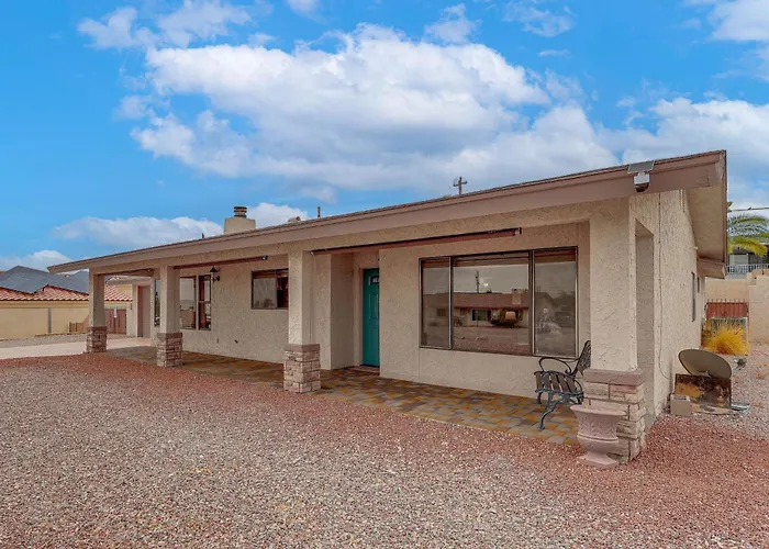 Ferienhaus 2 Mi To Havasu! Family W/ Poolside Oasis Lake Havasu City